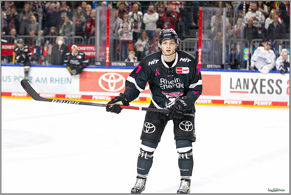 PENNY DEL;  Koelner Haie - Schwenninger Wild Wings; Koeln, 08.10.2021